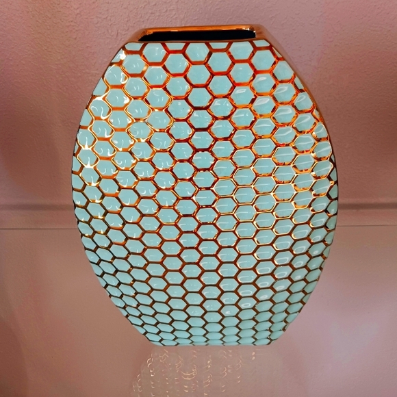 Ceramic Honeycomb Gold/Teal Centerpiece/Vase. 15.5\
